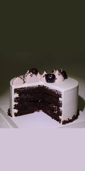 Product Blackforest Cake (Contains alcohol)
